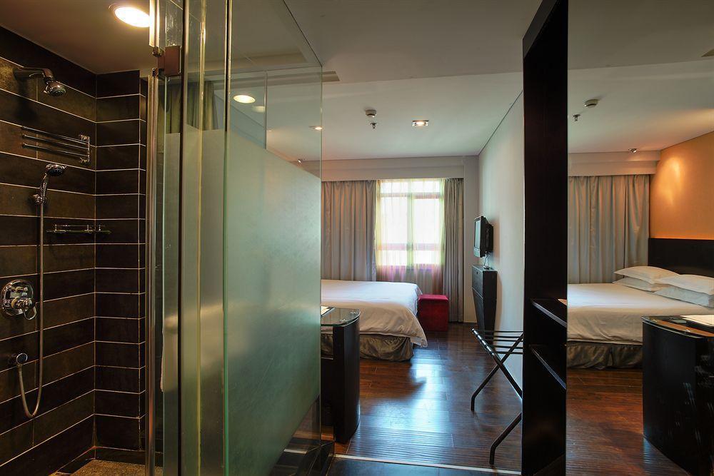 Fx Hotel Xujiahui - Shanghai Stadium Branch Dış mekan fotoğraf