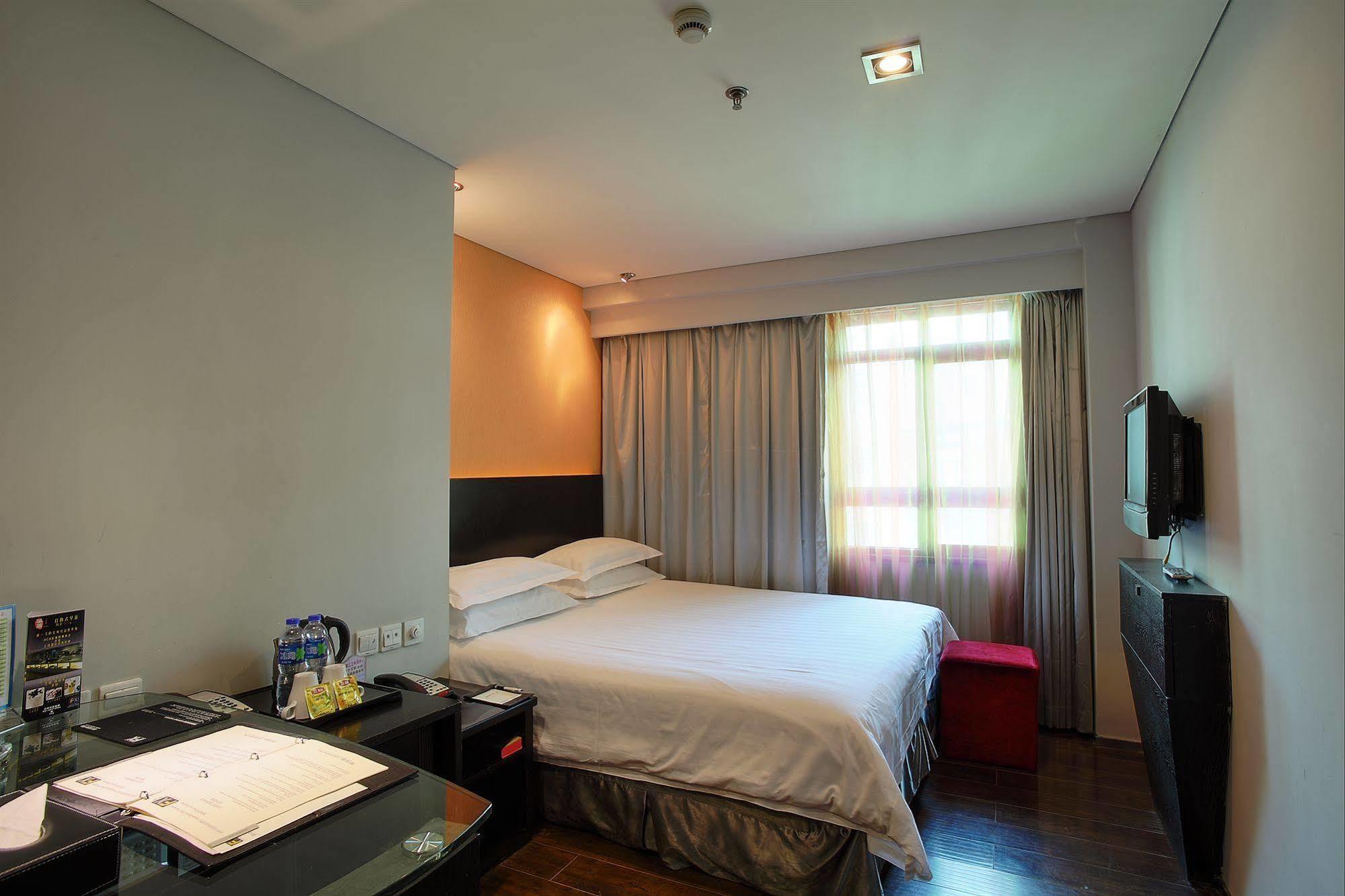 Fx Hotel Xujiahui - Shanghai Stadium Branch Dış mekan fotoğraf